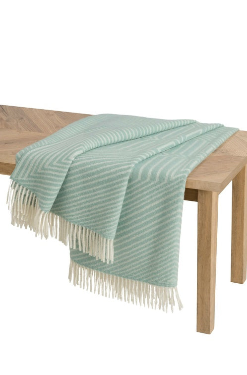 Kuscheldecke ENCASA aus 100% Alpaka