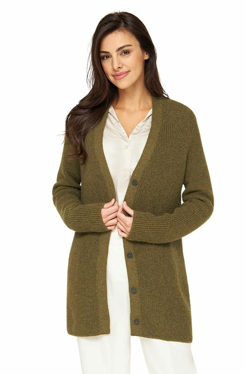Strickjacke CARICE mit 56% Alpaka und Merino Olivgrün