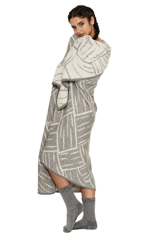 Wolldecke JACQUARD aus 100% Alpaka - extragroß von Apu Kuntur