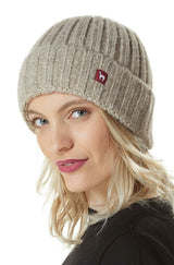 Mütze BIANCA mit 70% Alpaka und 23% Merino von Apu Kuntur