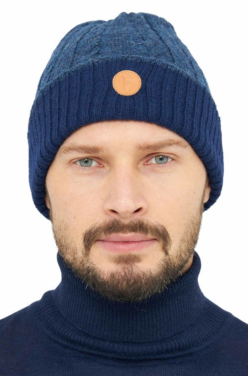 Mütze SUAVE aus 100% Alpaka blau one-size von Apu Kuntur