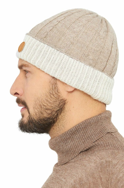 Mütze SUAVE aus 100% Alpaka sand ecru one-size von Apu Kuntur