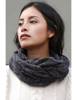 Ringschal HADIA mit 55% Alpaka und 26% Merino anthrazit von Apu Kuntur