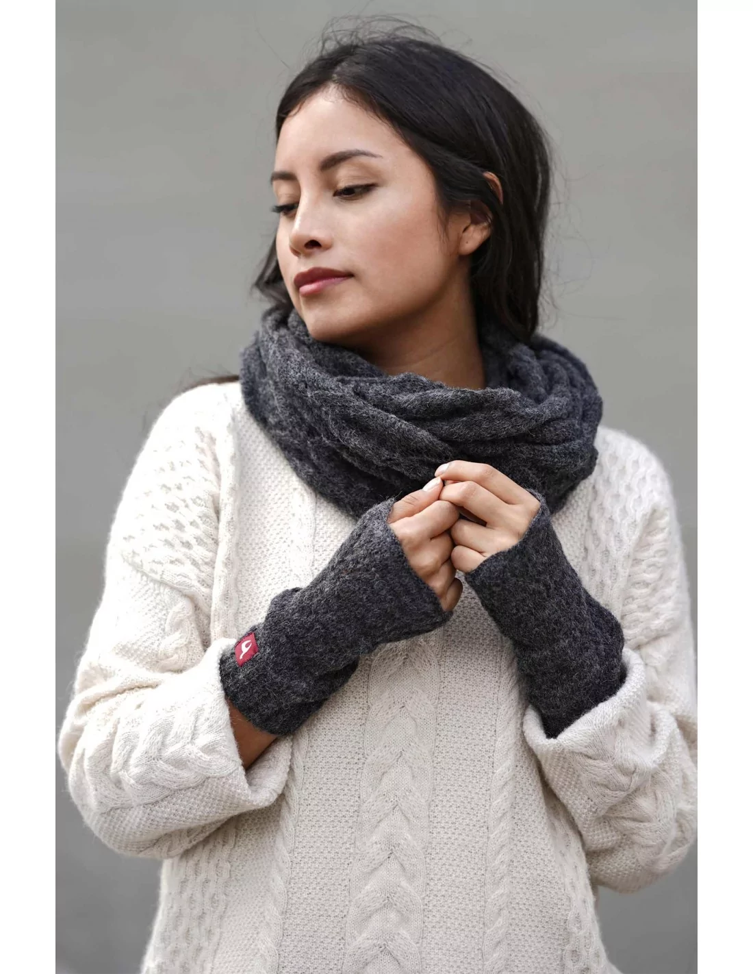 Ringschal HADIA mit 55% Alpaka und 26% Merino von Apu Kuntur
