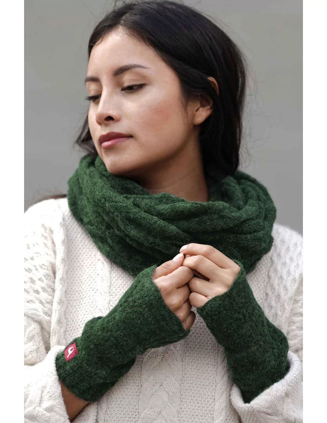 Ringschal HADIA mit 55% Alpaka und 26% Merino von Apu Kuntur