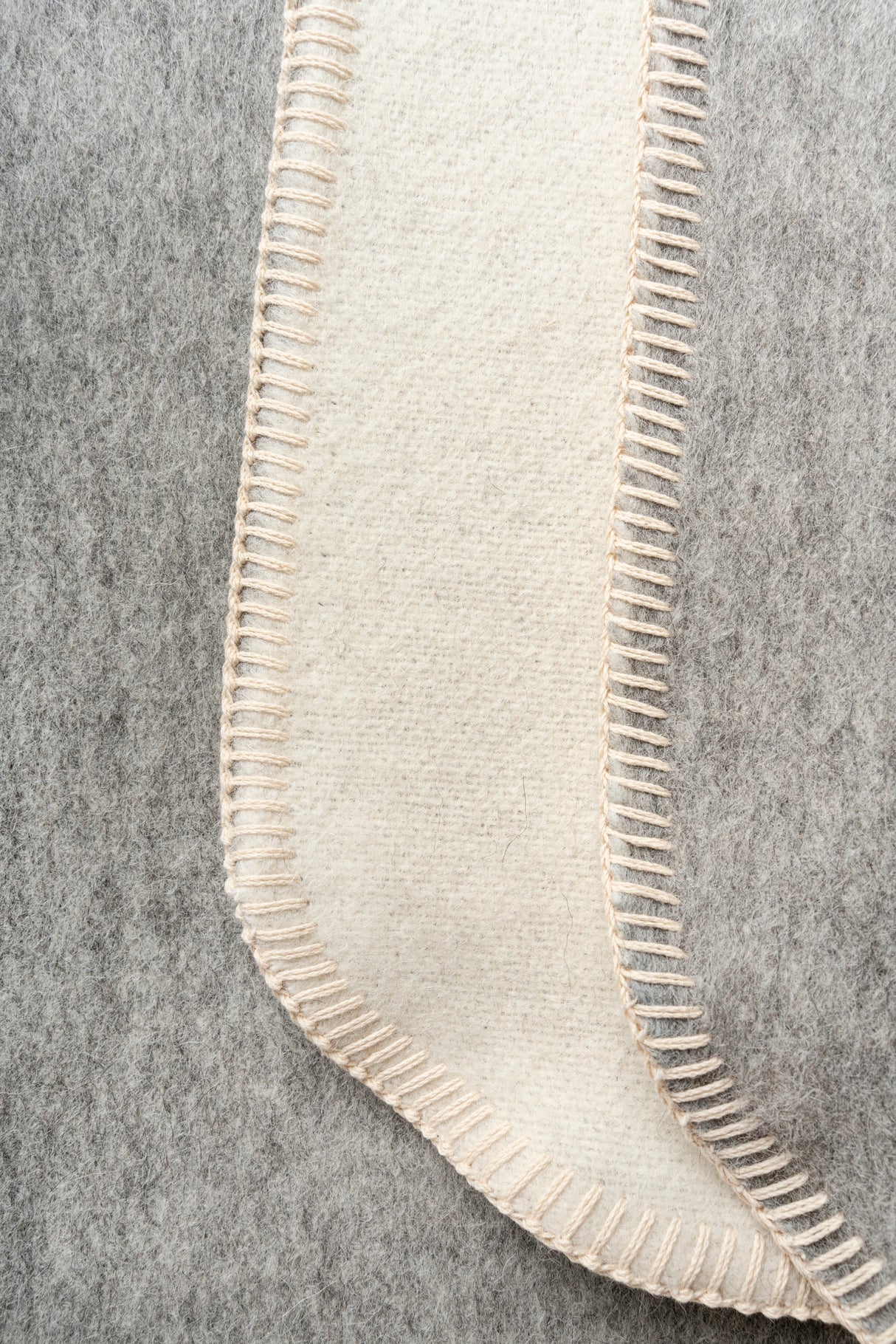 Draaibare knusse viltdeken Alpaca Living