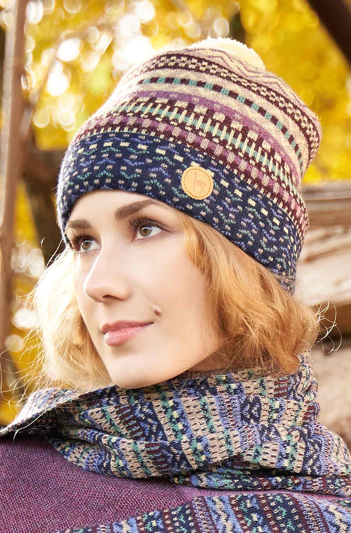 Alpaka Bommel-Mütze DILAYA - 100% Alpaka von Apu Kuntur