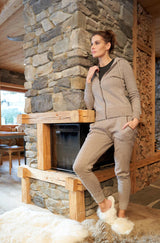 Alpaka Jogginghose aus 10% Royal Alpaka und 90% Bio Pima Baumwolle von Apu Kuntur
