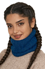 Schal SUAVE aus 100% Alpaka blau one-size von Apu Kuntur