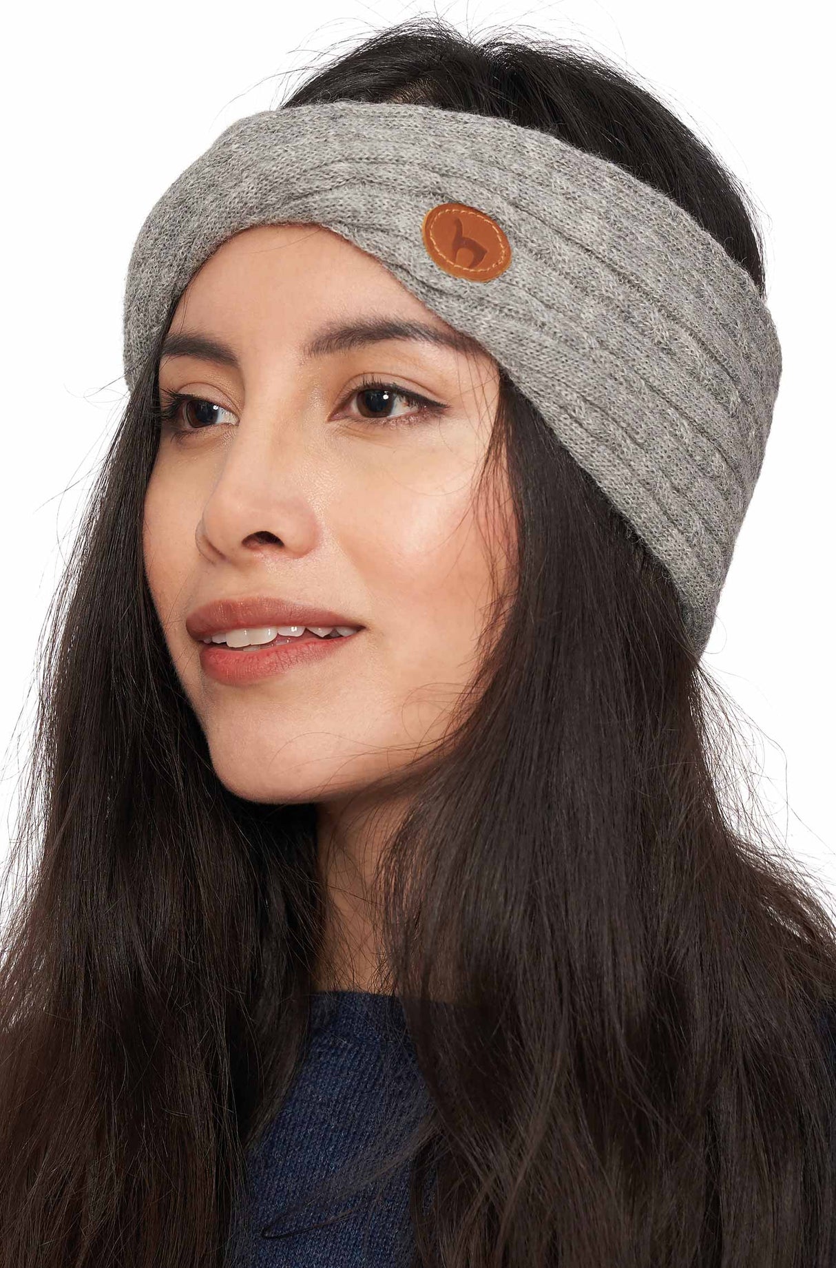 Stirnband SUAVE mit Twist - 100% Alpaka silber one-size von Apu Kuntur